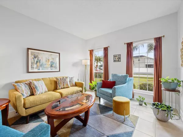 2761 EAGLE GLEN CIR, Kissimmee, FL 34746