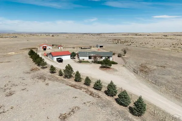 6289 Galbreth Rd, Pueblo, CO 81005