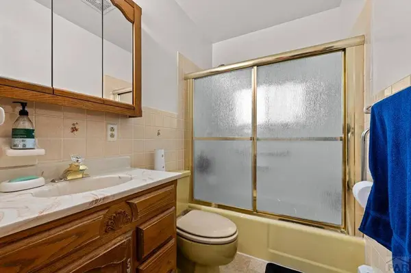 2100 Elmwood Lane, Pueblo, CO 81005
