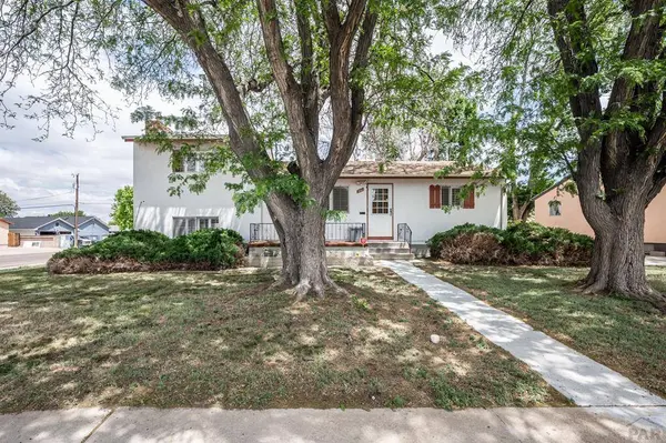 2100 Elmwood Lane, Pueblo, CO 81005