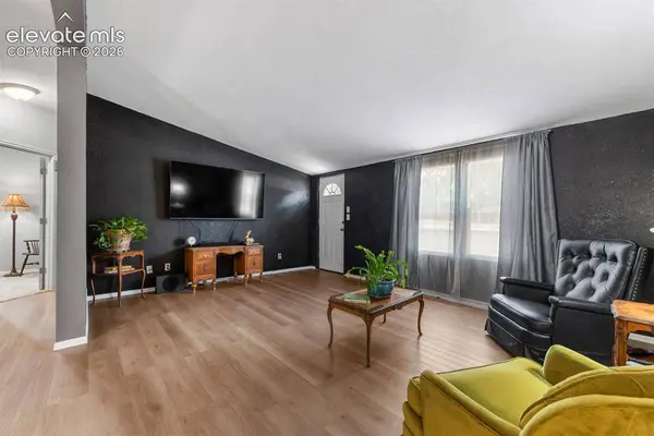 838 Main ST, Canon City, CO 81212