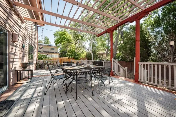 111 Ironweed Dr, Pueblo, CO 81001