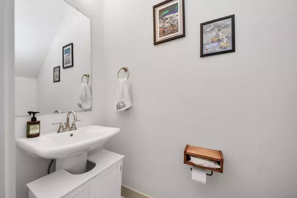 9448 Kerrwood LN, Houston, TX 77080