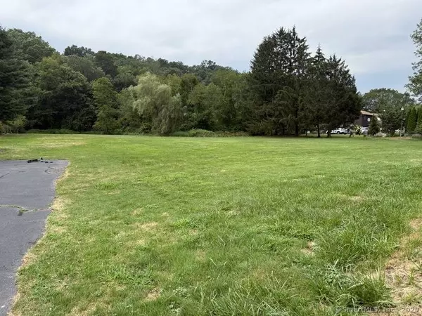 36 Church Lane, East Lyme, CT 06333