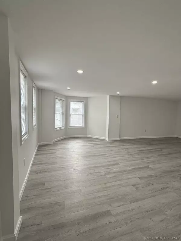 36 Church Lane, East Lyme, CT 06333