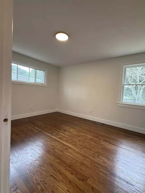 34 Parmalee Drive, Hamden, CT 06514