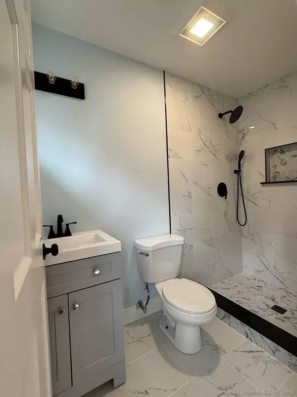 34 Parmalee Drive, Hamden, CT 06514