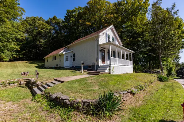 33 Newton Street, Norwich, CT 06360