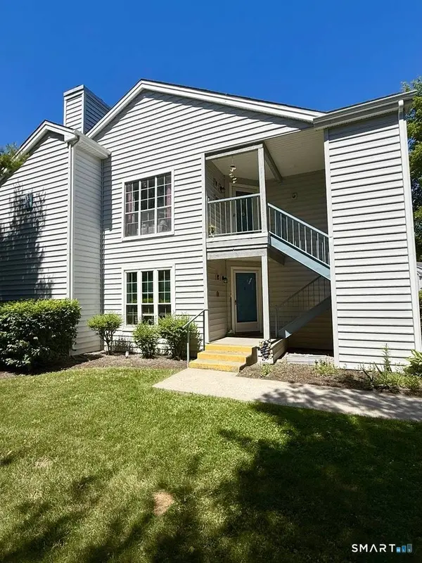 15 Crown Knoll Court #34, Groton, CT 06340