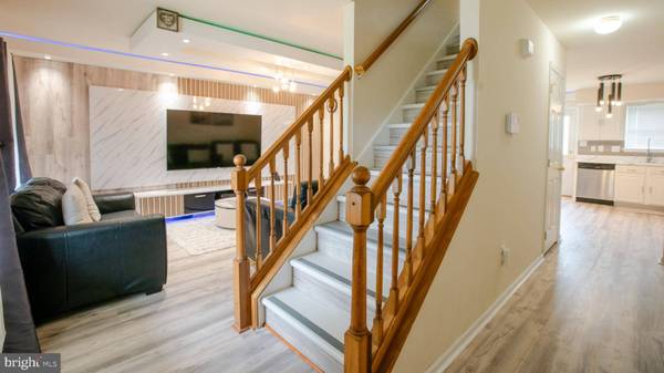 105 N COLES AVE, Maple Shade, NJ 08052