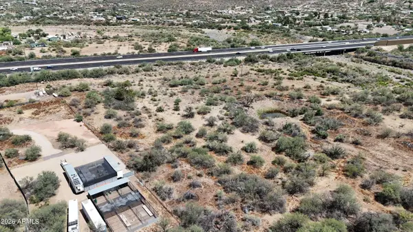 19500 E INDIAN HILLS Drive #-, Black Canyon City, AZ 85324