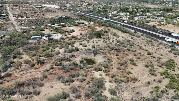 19500 E Indian Hills DR, Black Canyon City, AZ 85324