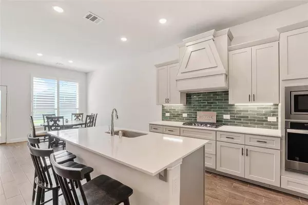 700 Fencerow Trail, Weston, TX 75009