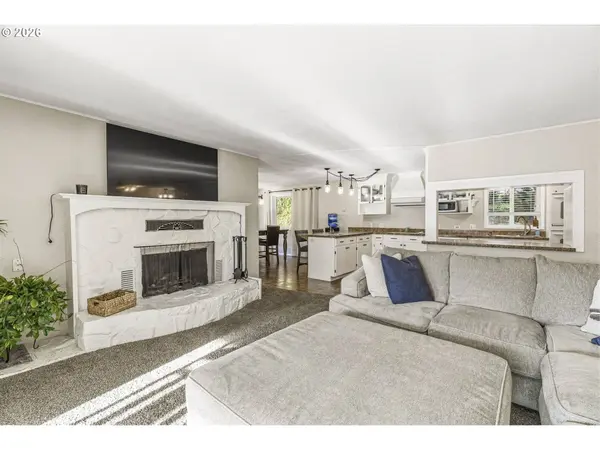 30166 SANDY LN, Rainier, OR 97048