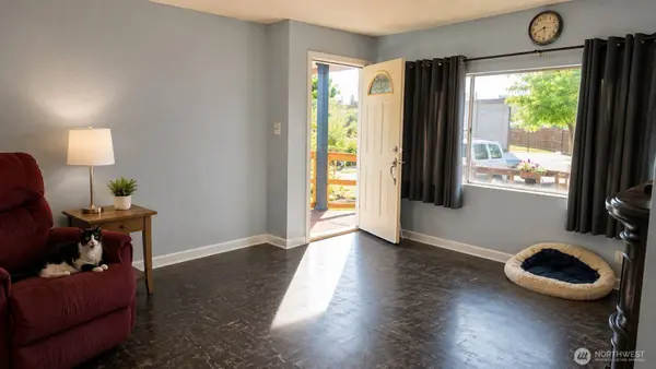 460 29th AVE, Longview, WA 98632