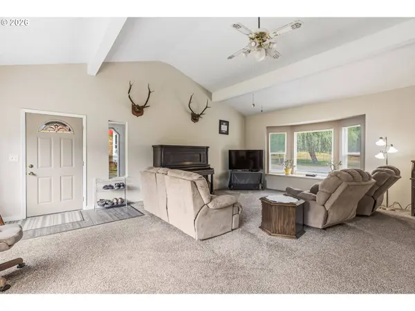 22726 CEDAR GROVE RD, Clatskanie, OR 97016