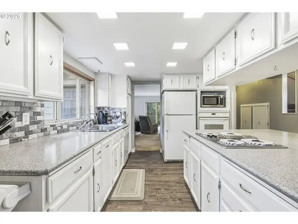 22726 CEDAR GROVE RD, Clatskanie, OR 97016