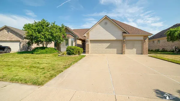 26874 Arcadia Drive, Flat Rock, MI 48134-1878