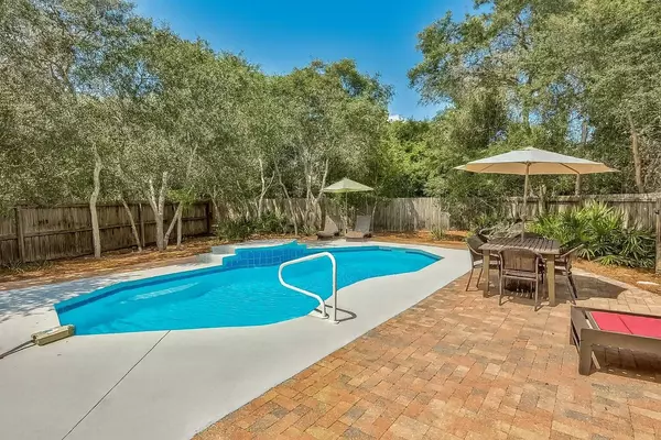 8009 E County Highway 30A, Inlet Beach, FL 32461