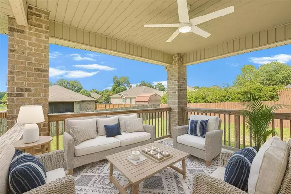 5978 Rustic Ridge Circle, Milton, FL 32570