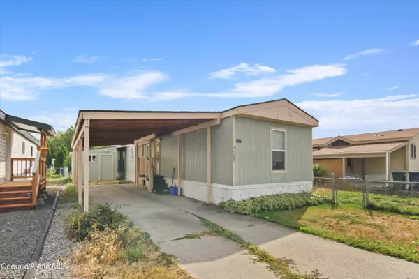 2122 W Windermere Ave, Coeur d'Alene, ID 83815