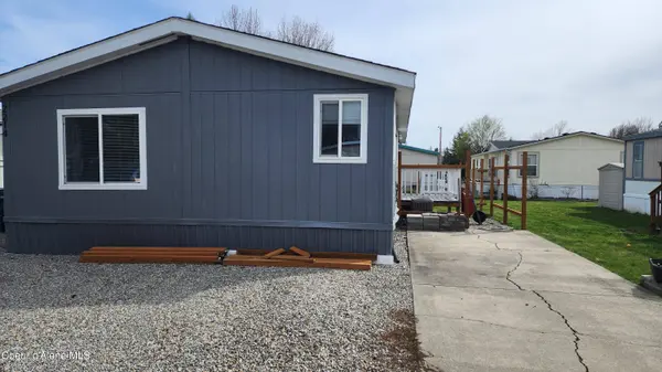 2214 W Windermere Ave, Coeur d'Alene, ID 83815