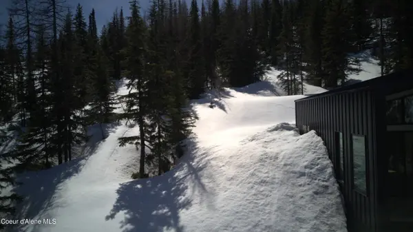 NKA Blizzard DR, Sandpoint, ID 83864