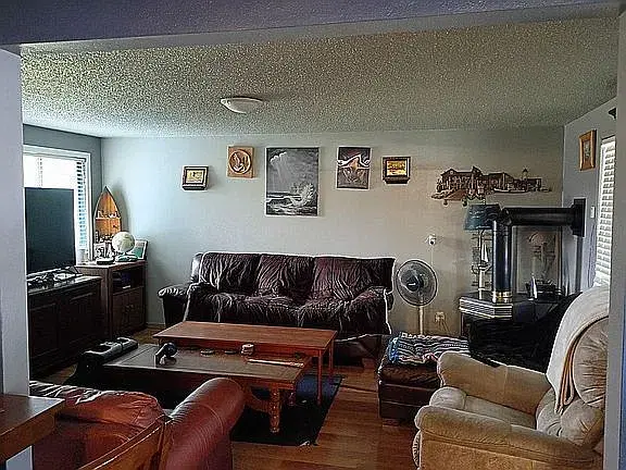 205 S 5th St, Osburn, ID 83849-0559