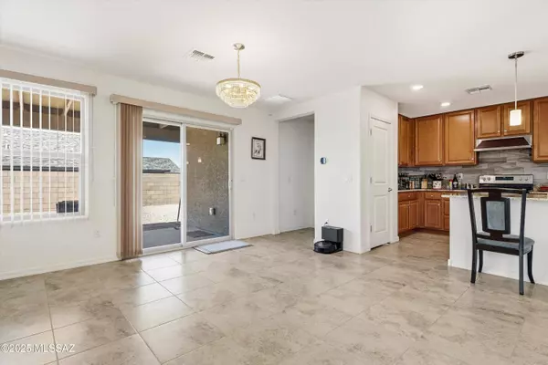 6164 S Antrim Loop, Tucson, AZ 85706