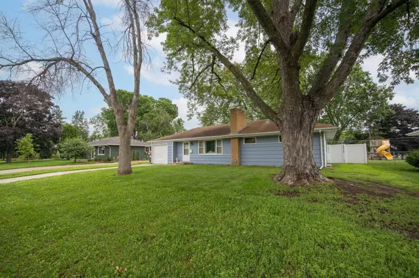 8009 4th AVE S, Bloomington, MN 55420