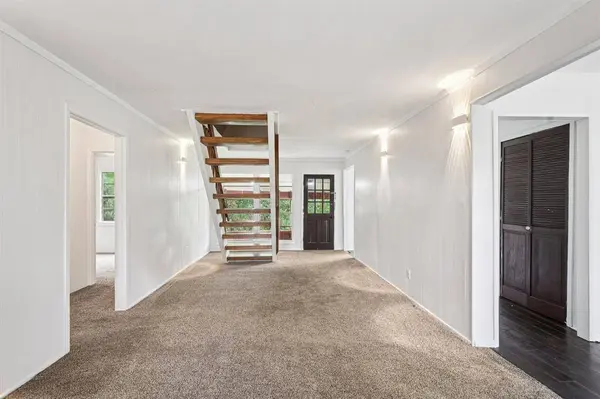 132 Caroline TRL, Hankamer, TX 77560