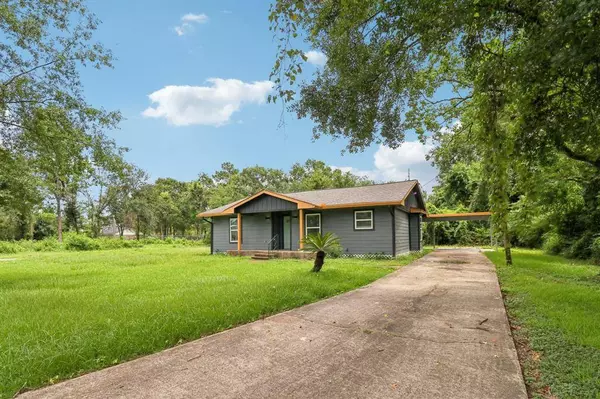 16820 Laurelwood DR, Channelview, TX 77530