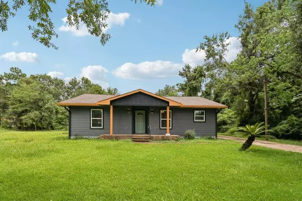 16820 Laurelwood DR, Channelview, TX 77530