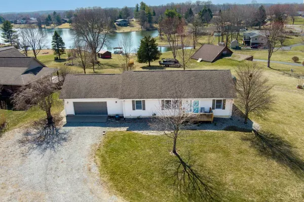 75 Thor Dr, Lakengren, OH 45320