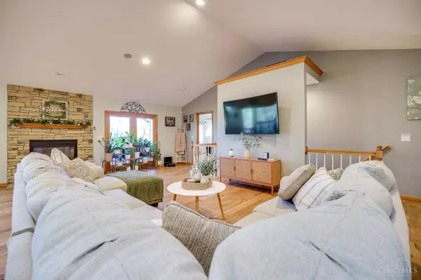 950 Ridgefield Rd, Hamilton, OH 45013