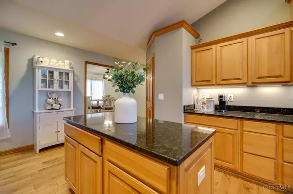 950 Ridgefield Rd, Hamilton, OH 45013