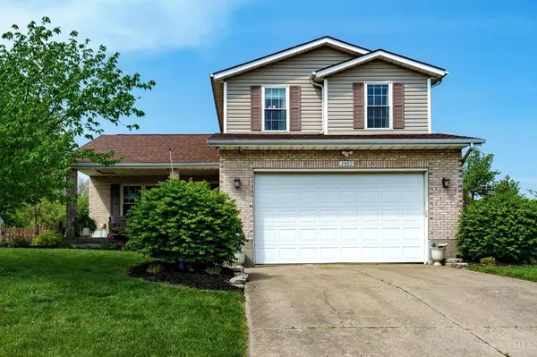 2952 Foxhound Dr, Hamilton, OH 45011