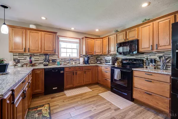 2952 Foxhound Dr, Hamilton, OH 45011