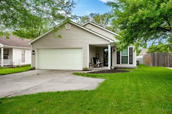 866 Trenton Rd, Trenton, OH 45067