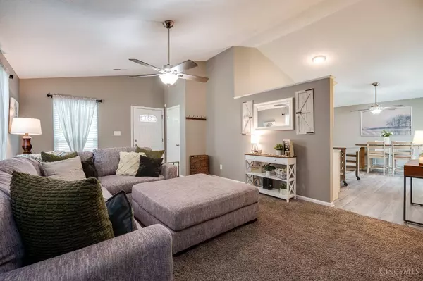 866 Trenton Rd, Trenton, OH 45067