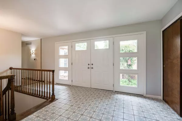 509 Sanders Dr, Hamilton, OH 45013