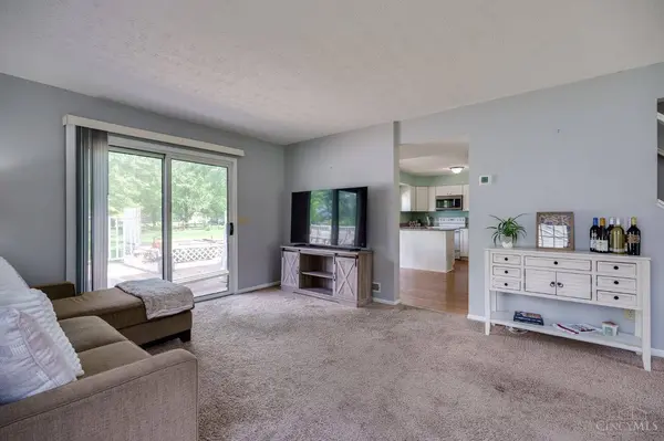 9282 Siebert Ct, West Chester, OH 45069