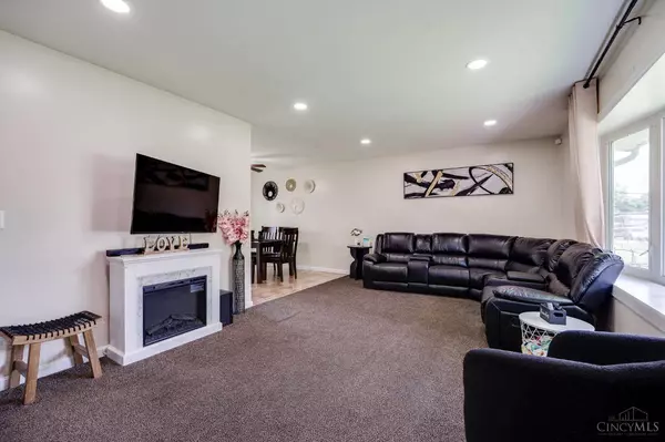 10269 Cheltenham Dr, Colerain Twp, OH 45231