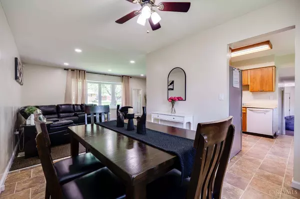 10269 Cheltenham Dr, Colerain Twp, OH 45231