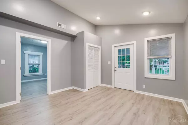 709 Elsmere St, Middletown, OH 45042