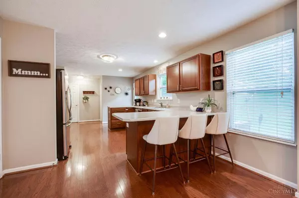 63 Ridge Wood Dr, Monroe, OH 45050