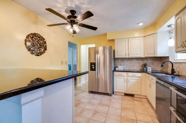 11500 Gravenhurst Dr, Colerain Twp, OH 45231