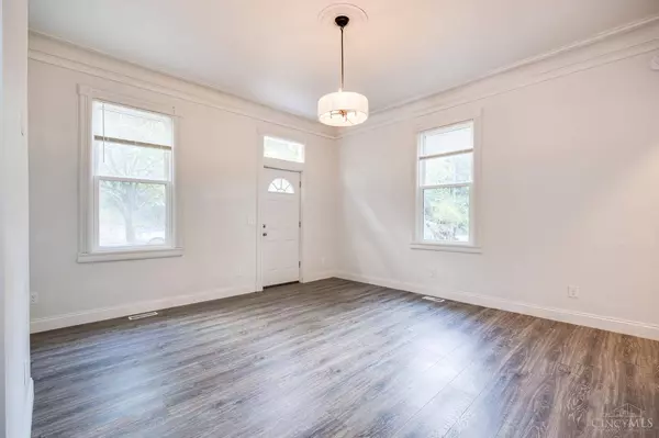 2735 Wagner St, Cincinnati, OH 45225