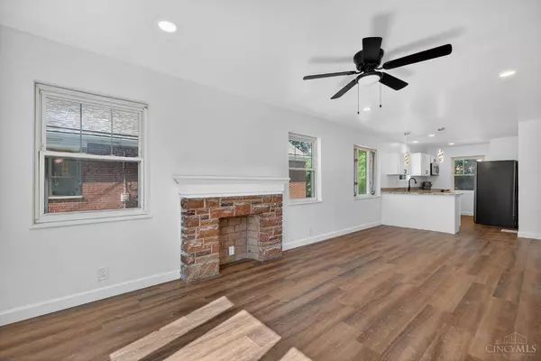 3849 Oak Crest Ave, Silverton, OH 45236