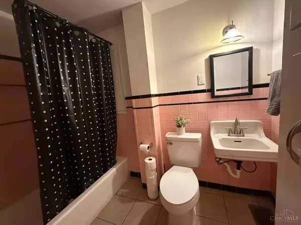 807 Maple St, Middletown, OH 45044